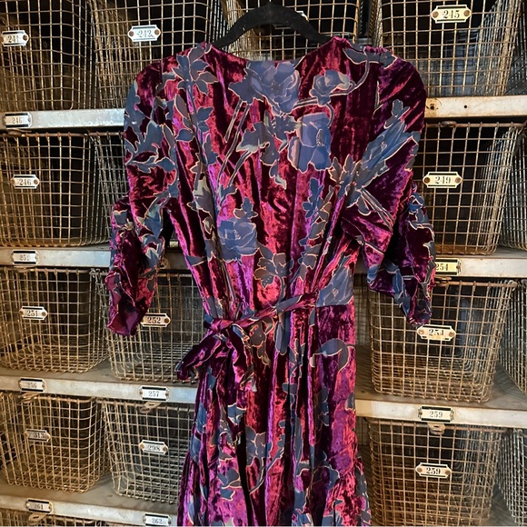 Hutch Violette Plum Floral Velvet Maxi Wrap Dress 38129 - Picture 11 of 16